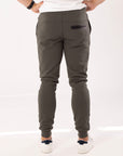 Russell Athletic Australia Men's Typhooon Trackpant - Olive True Since 1902