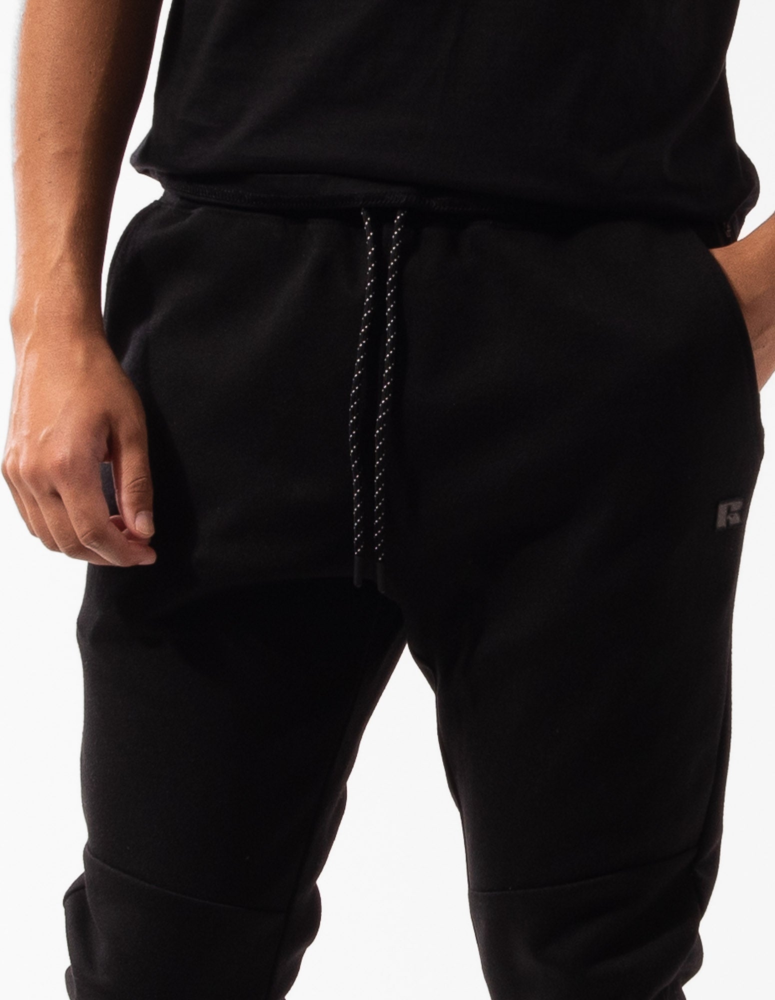 Russell Athletic Australia Men's Typhoon Track Pant - Black True Since 1902