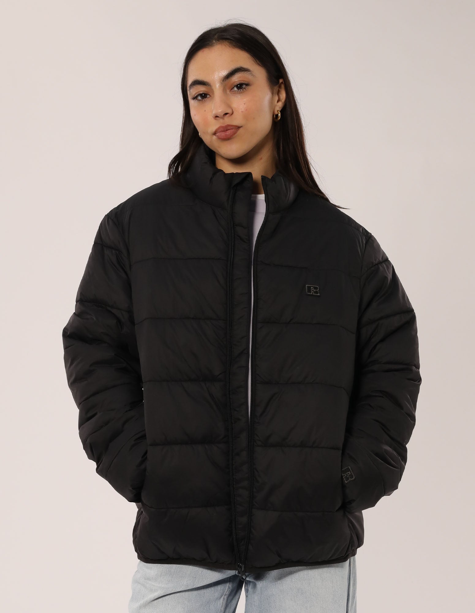 Russell Athletic Australia Unisex R Logo Lightweight Packable Puffer Jacket - Black True Since 1902