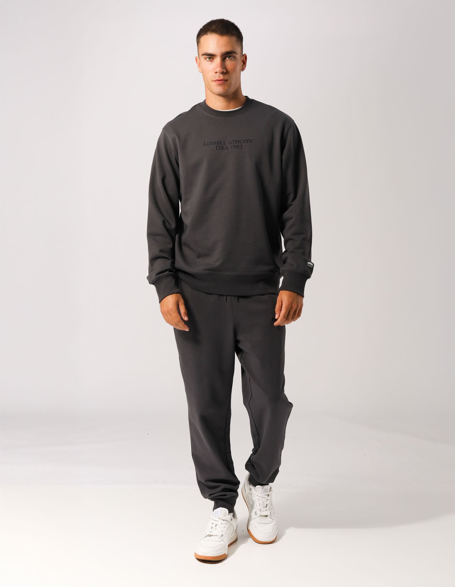 Russell Athletic Australia Men's USA 1902 Crew - Dark Grey True Since 1902