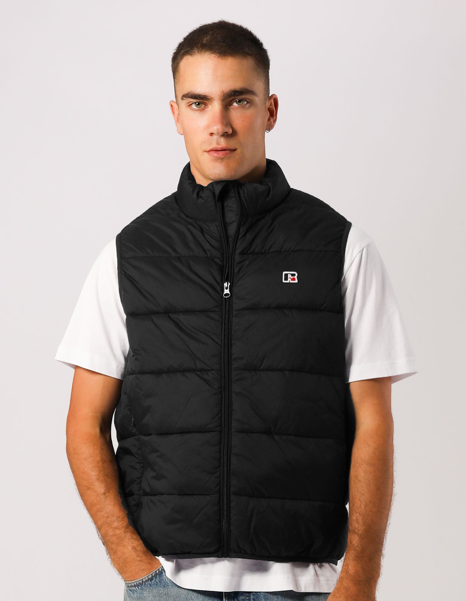 Russell Athletic Australia Unisex R Logo Lightweight Packable Puffer Vest - Black True Since 1902