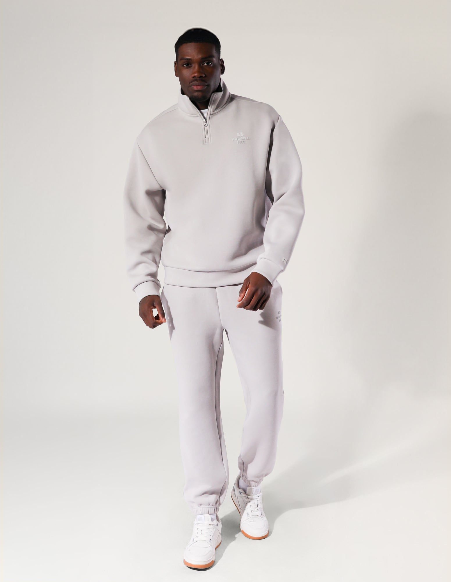 Men's R Tech Leisure 1902 Quarter Zip - Antarctica White | Russell Athletic AU