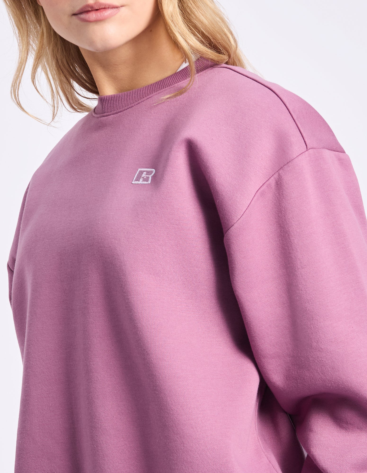 R Logo Fleece Womens Crew - Tulipwood