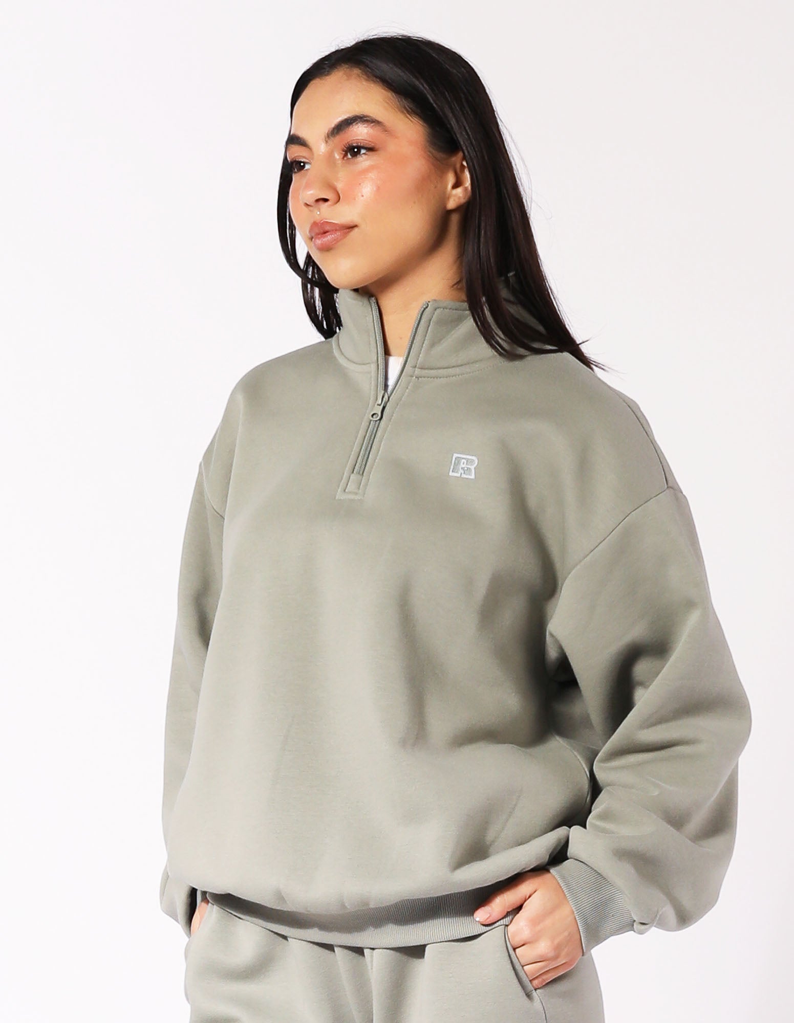 Russell Athletic Australia Women's R Logo Quarter Zip Fleece - Shadow True Since 1902