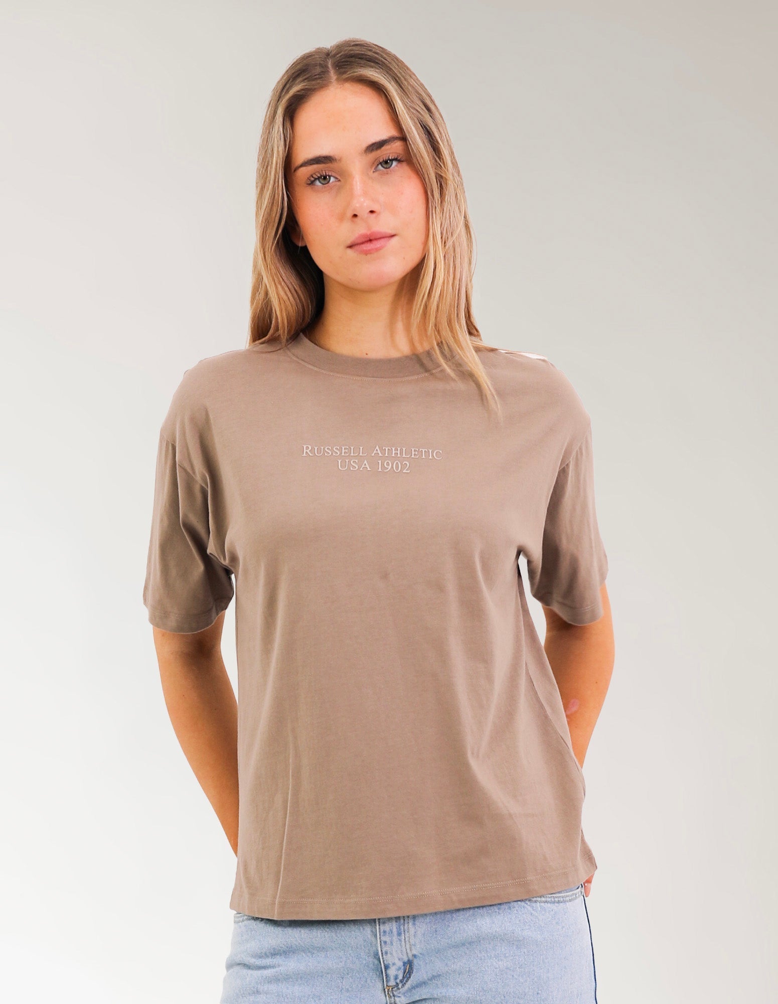 Russell Athletic Australia USA 1902 Women's T-Shirt - Mocha Brown True Since 1902