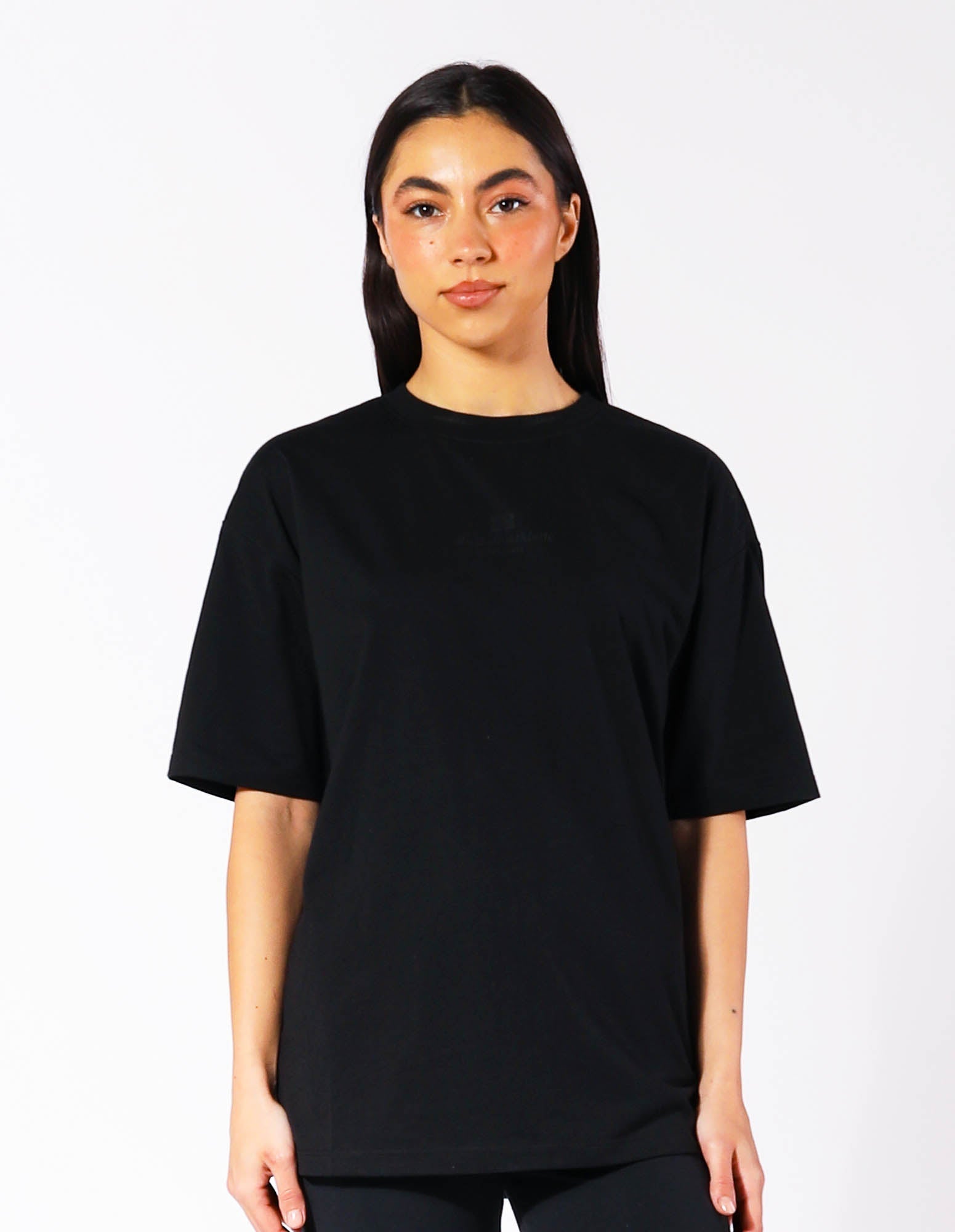 Russell Athletic Australia Women's Oversized Tonal Logo Black Tee | Russell Athletic True Since 1902