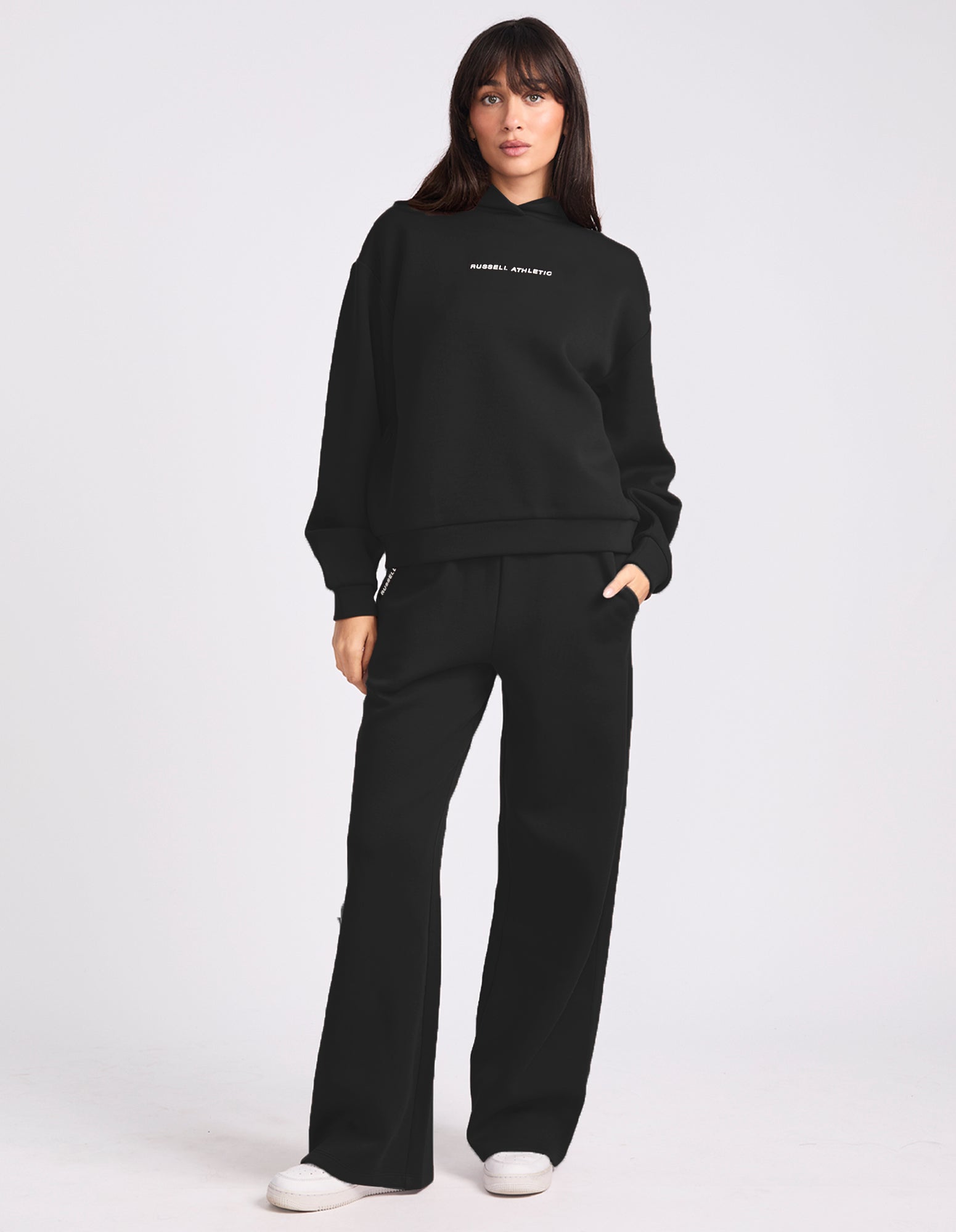 R Tech Leisure Wide Leg Women's Track Pant