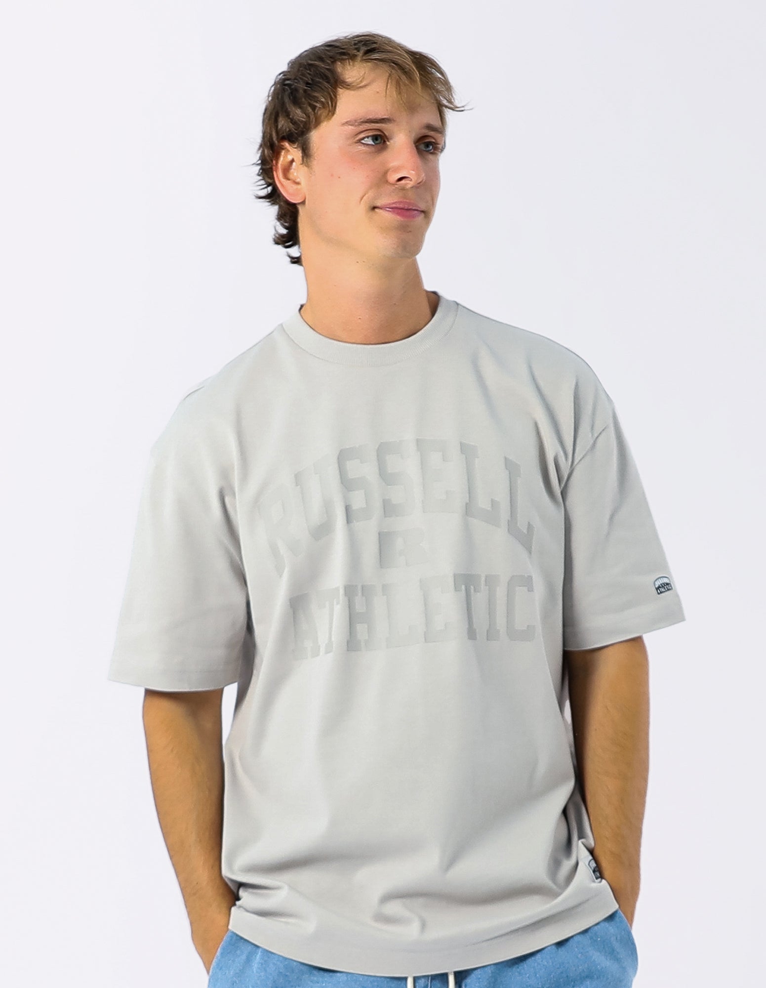 Russell Athletic Australia Eagle Arch Heavyweight Men's Tee - Antarctica True Since 1902