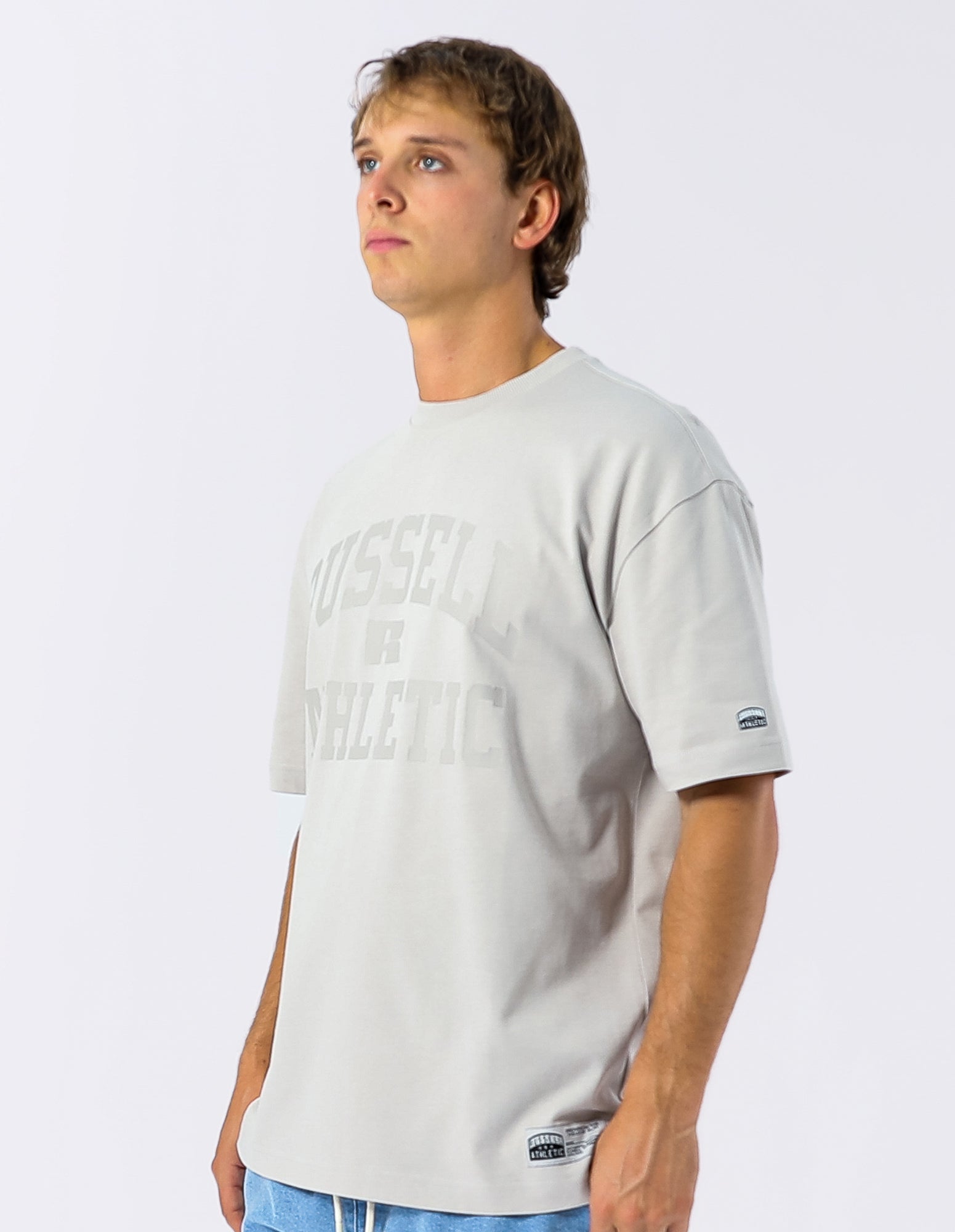 Russell Athletic Australia Eagle Arch Heavyweight Men's Tee - Antarctica True Since 1902