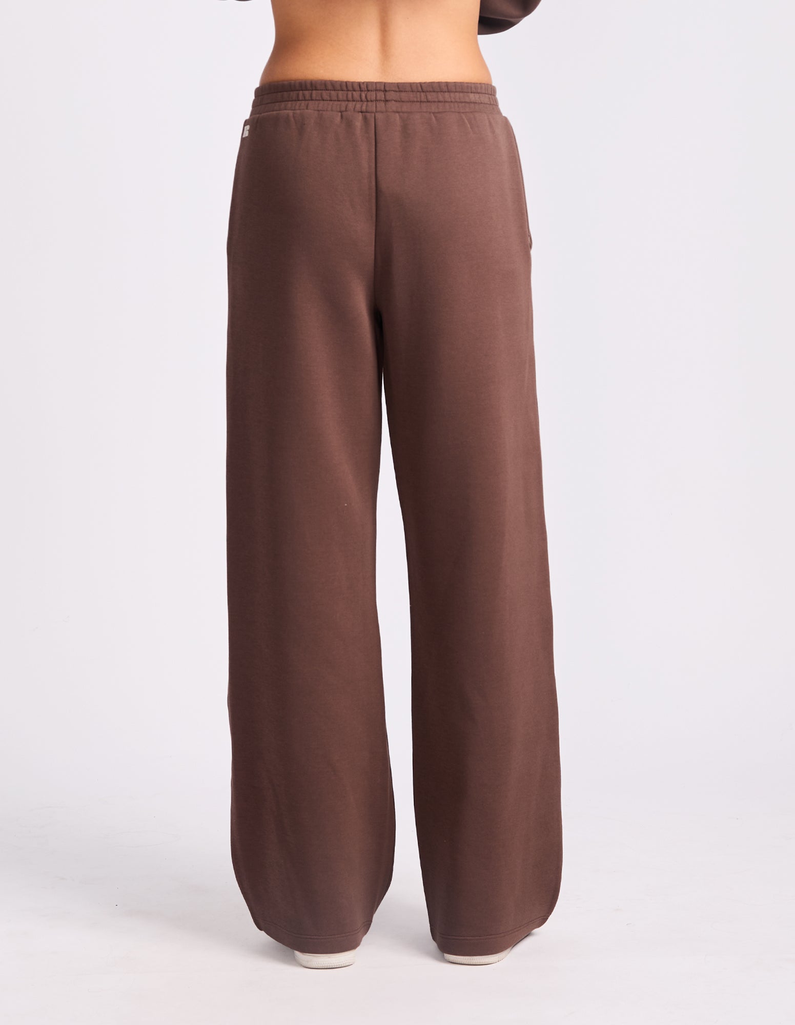 R Tech Leisure Wide Leg Women's Track Pant