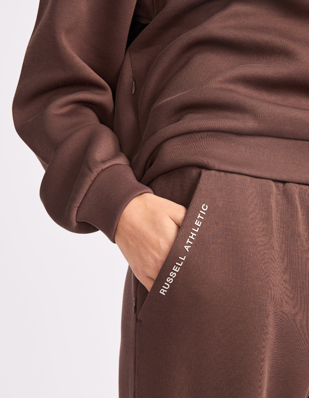 R Tech Leisure Wide Leg Women's Track Pant
