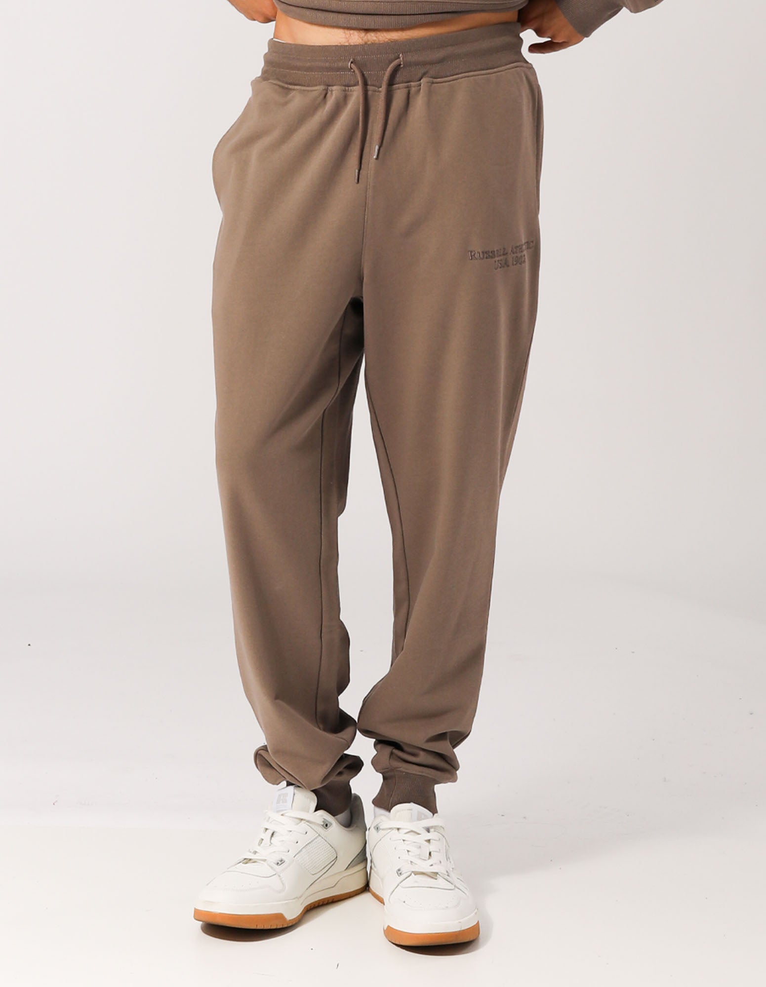 Russell Athletic Australia Men's USA 1902 Cuff Trackpant - Mocha True Since 1902