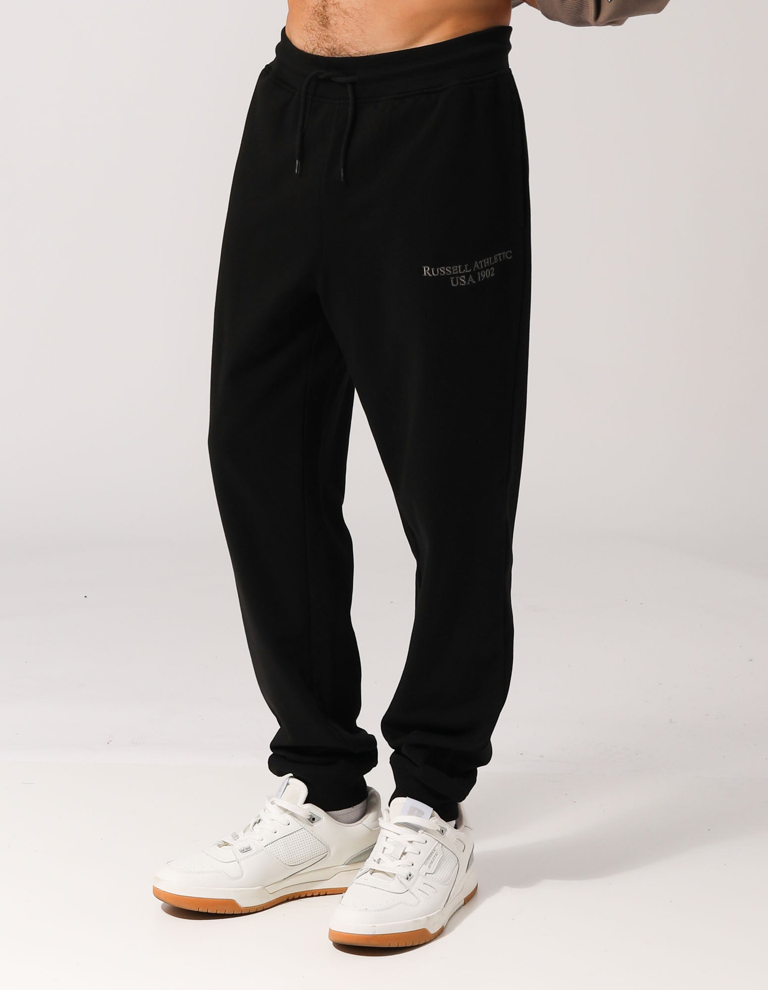 Russell Athletic Australia Men's USA 1902 Cuff Trackpant - Black True Since 1902
