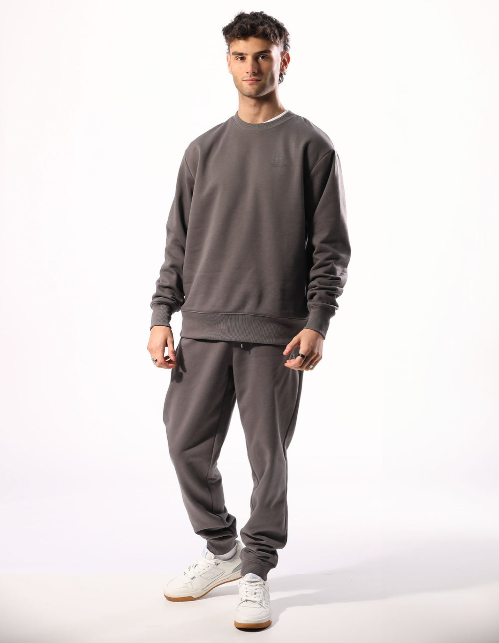 Russell Athletic Australia Men's Brooklyn Cuffed Trackpant - Smoke True Since 1902