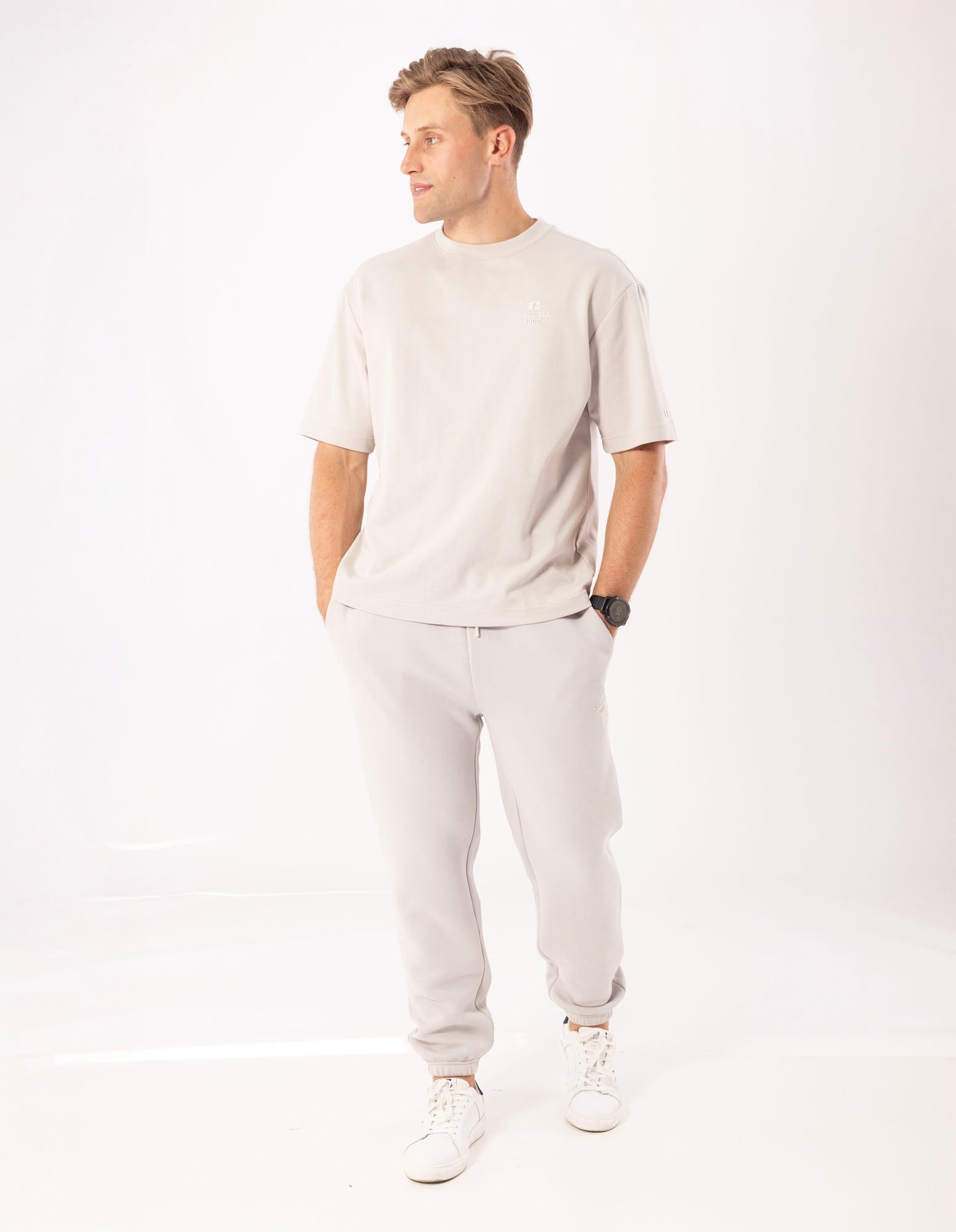 Russell Athletic Australia Men's R Tech Leisure Cuffed Track Pants - Antarctica True Since 1902