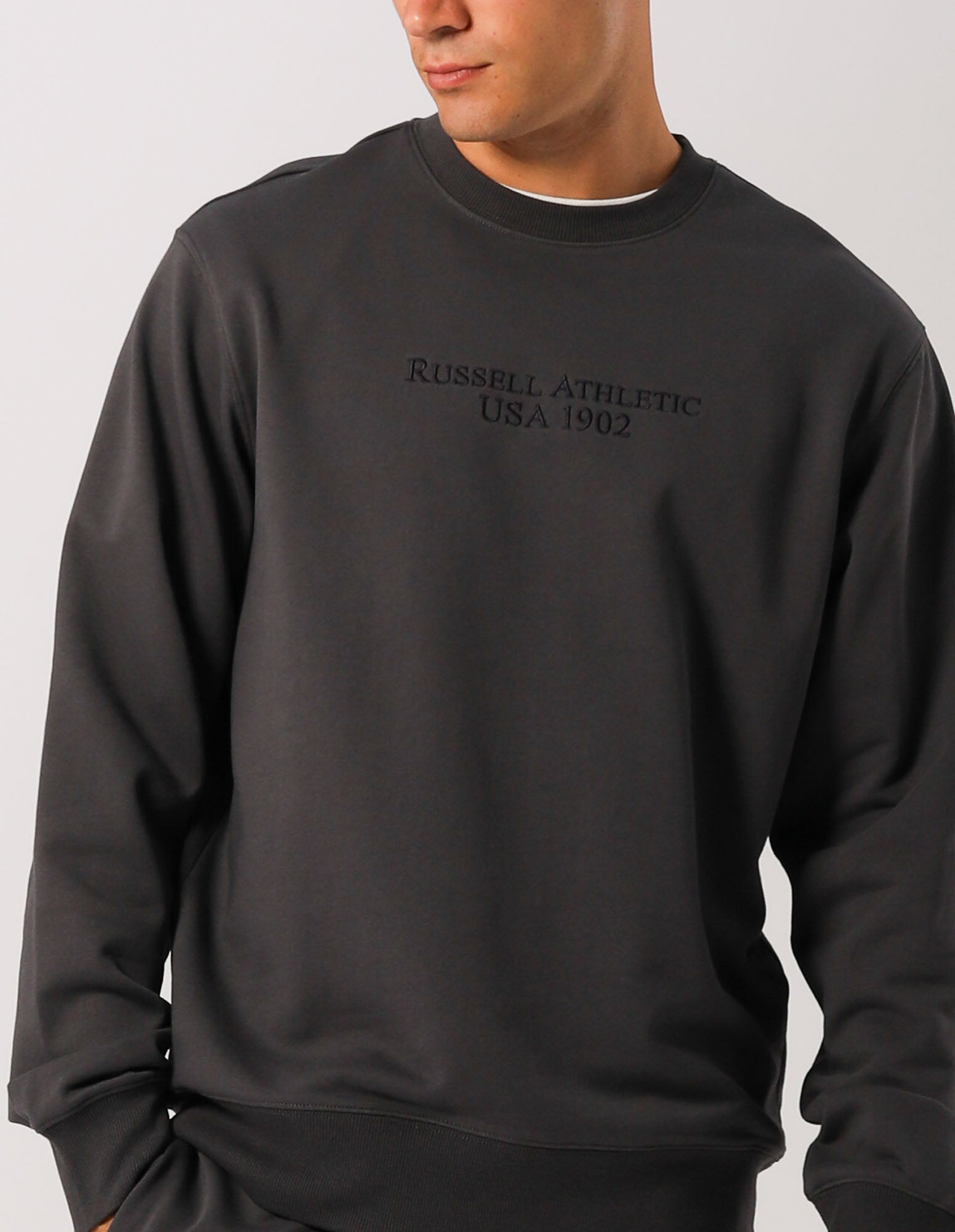 Russell Athletic Australia Men's USA 1902 Crew - Dark Grey True Since 1902