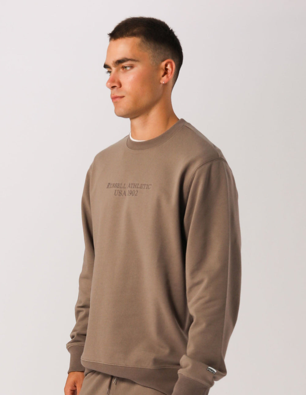 Russell Athletic Australia Men's USA 1902 Crew - Mocha True Since 1902