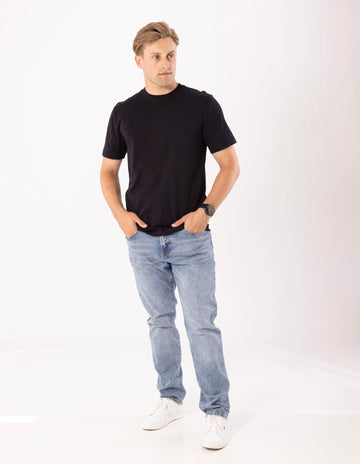 Russell Athletic Australia Men's Russell Blank Tee - Black True Since 1902