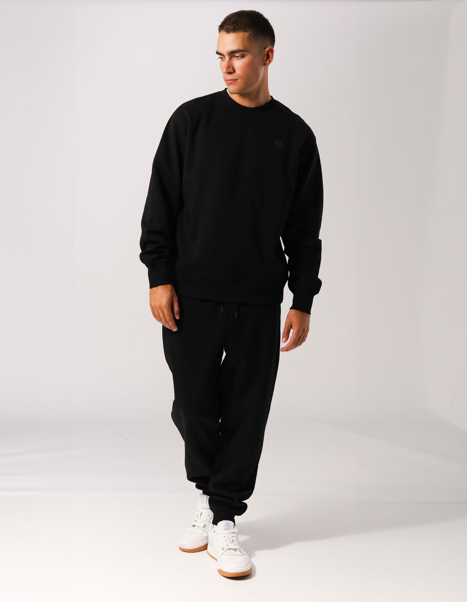 Russell Athletic Australia Men's Brooklyn Crew - Black True Since 1902