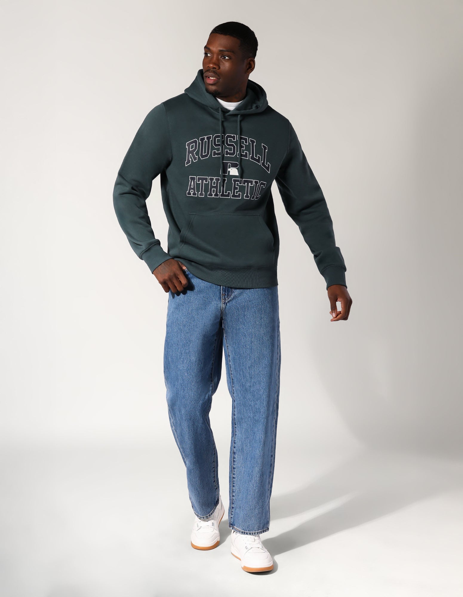 Men’s Arch Logo Hoodie – Bottlebrush Green | Russell Athletic