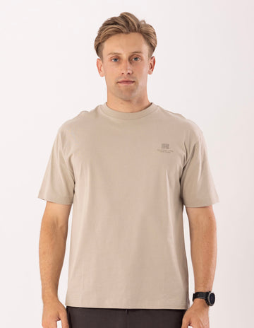 Russell Athletic Australia Men's Brooklyn Oversize Tee - Tannin True Since 1902