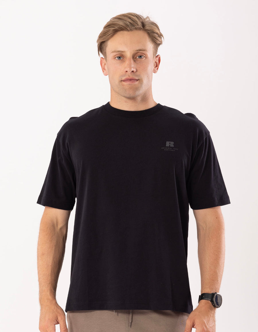 Russell Athletic Australia Men's Brooklyn Oversize Tee - Black True Since 1902