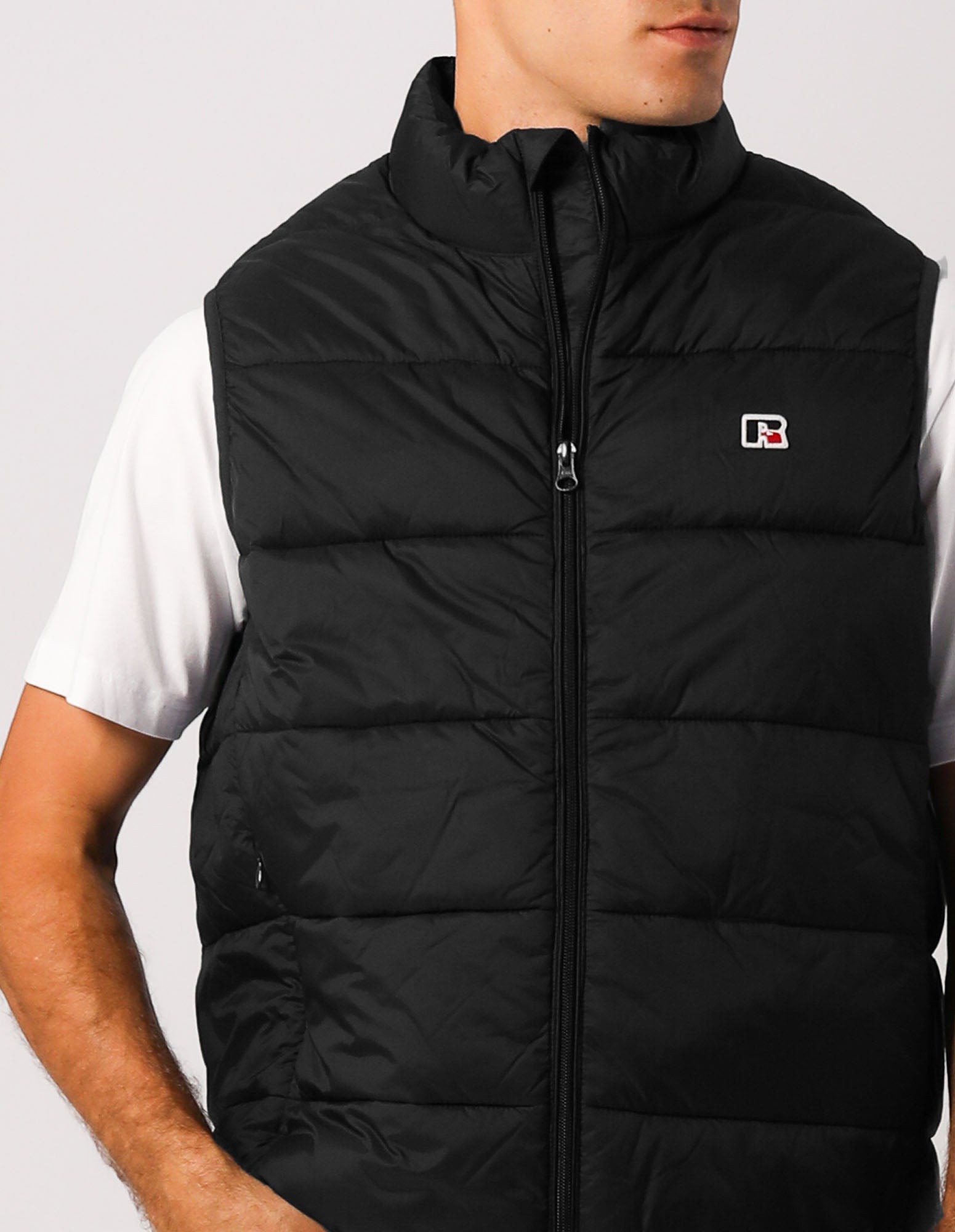 Russell Athletic Australia Unisex R Logo Lightweight Packable Puffer Vest - Black True Since 1902