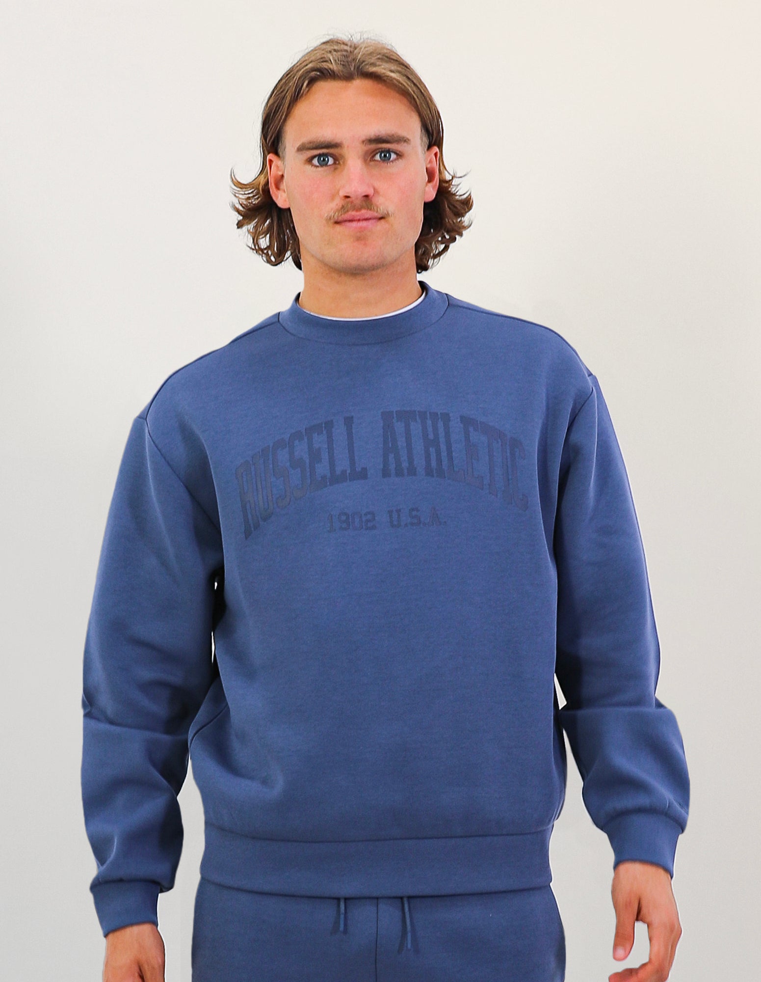 Russell Athletic Men's Big Arch Leisure Crew Sweatshirt Denim