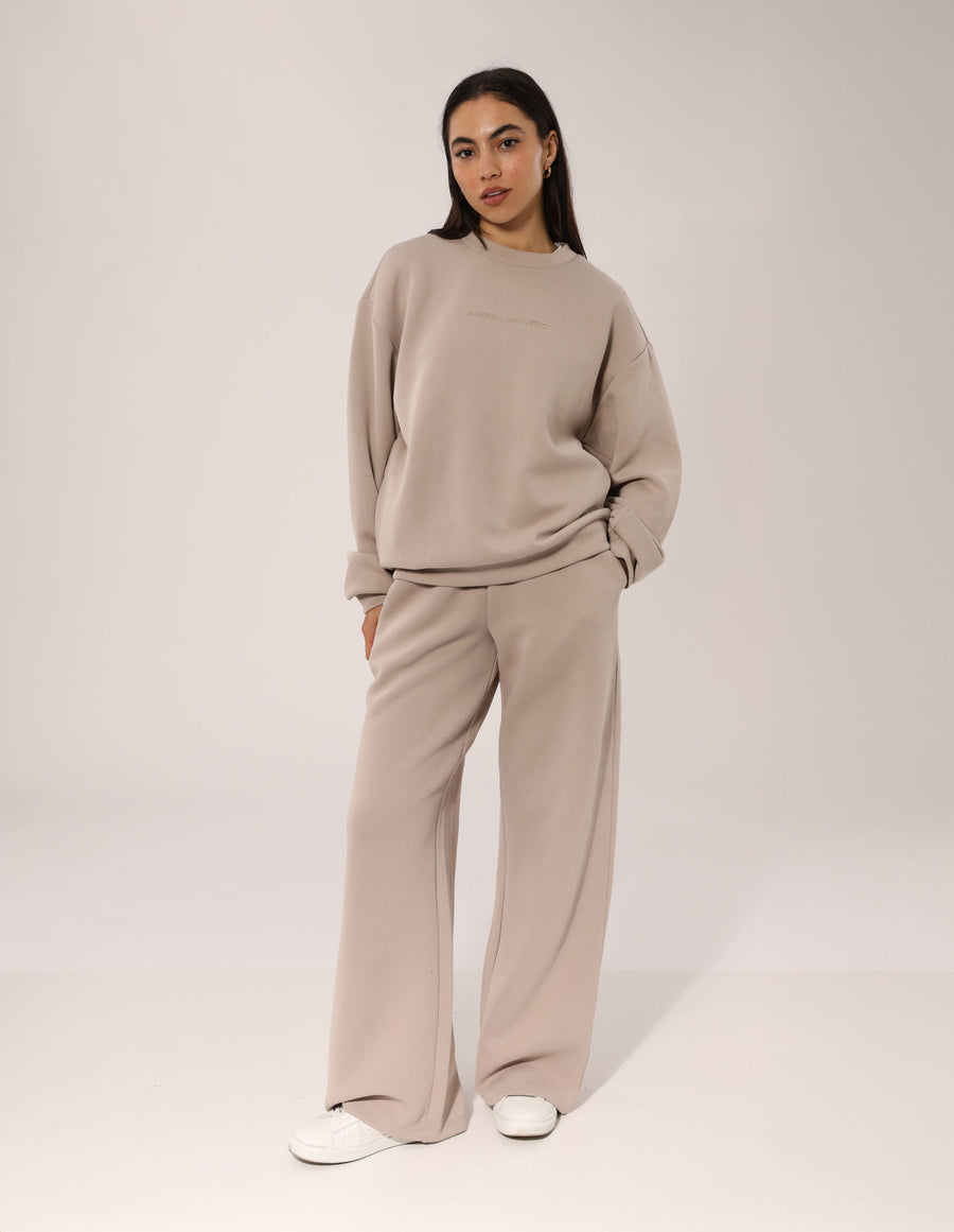 Russell Athletic Australia Women's R Tech Leisure Wide Leg Track Pant - String True Since 1902