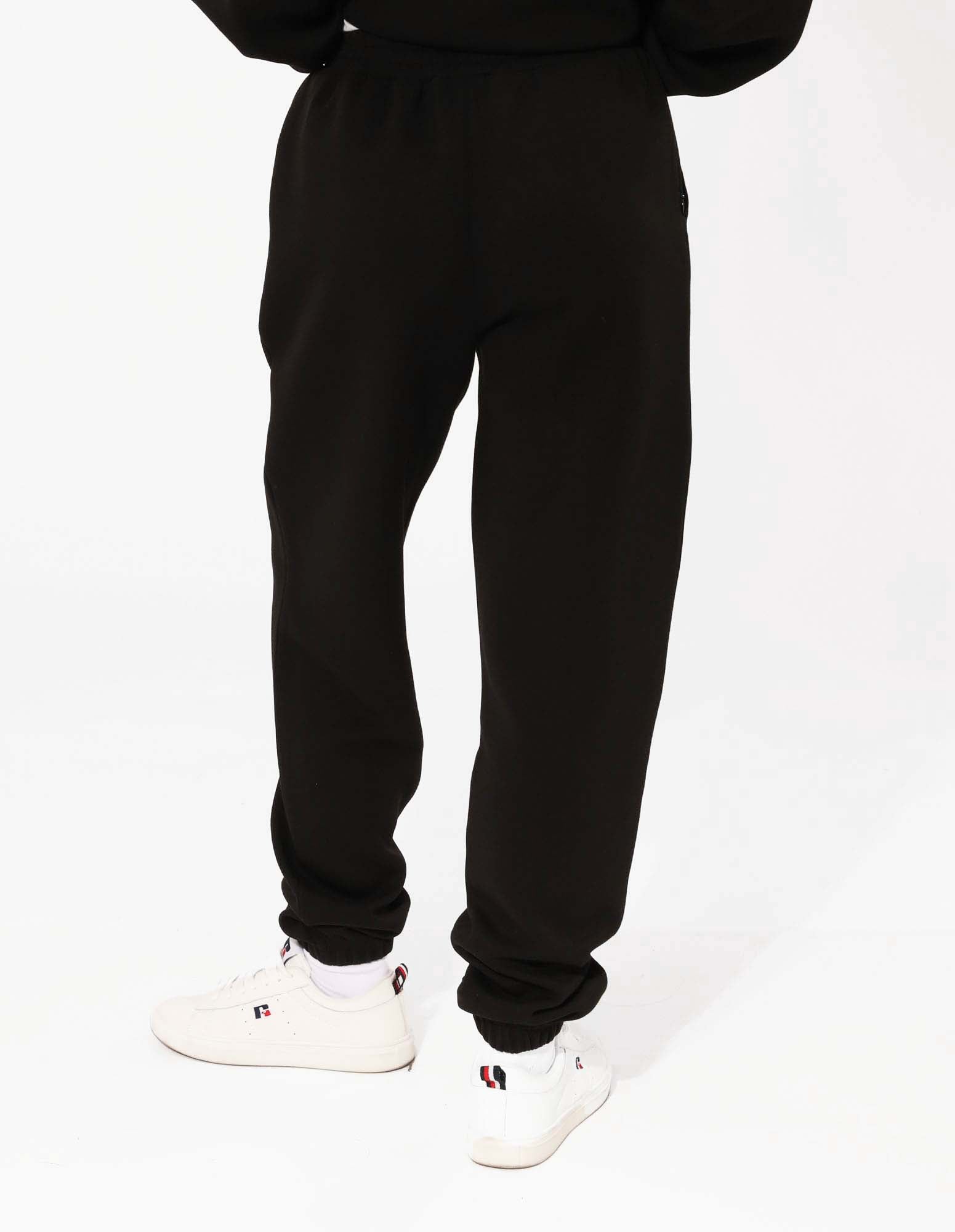 Russell Athletic Australia Women's R Tech Leisure Cuff Trackpant - Black True Since 1902