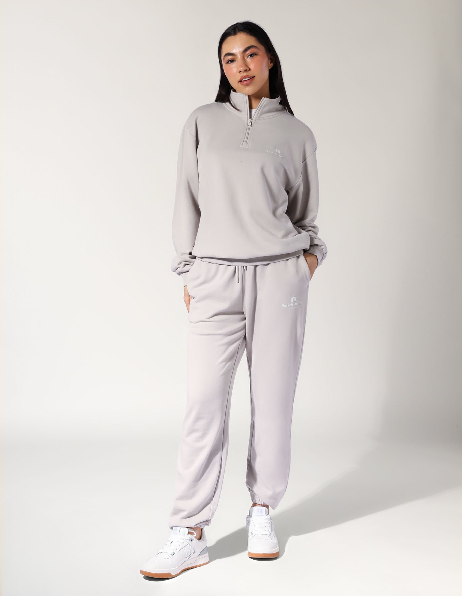 Women's R Logo Terry Cuff Trackpant - Antartica White