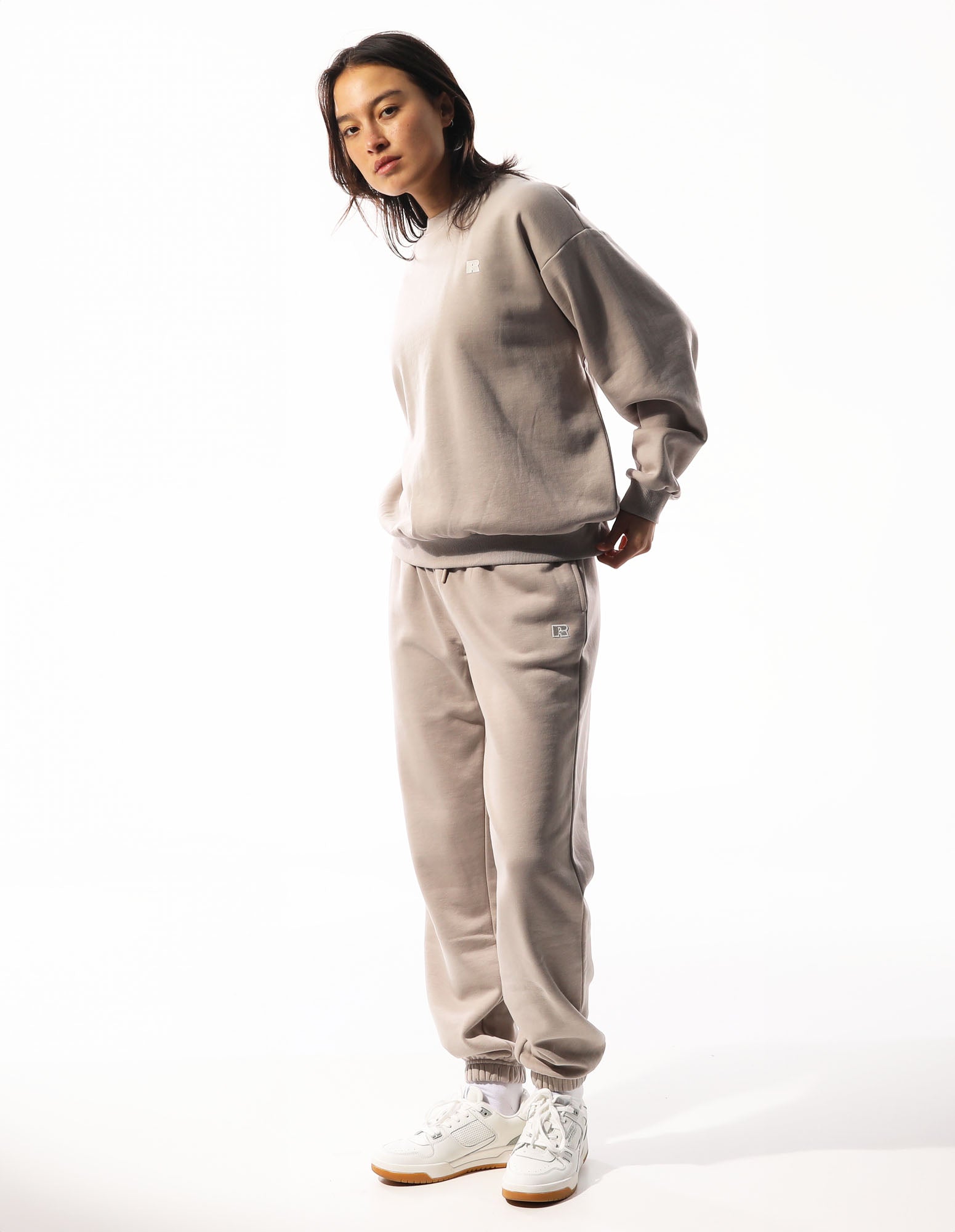 Russell Athletic Australia Women's R Logo Crew - String True Since 1902