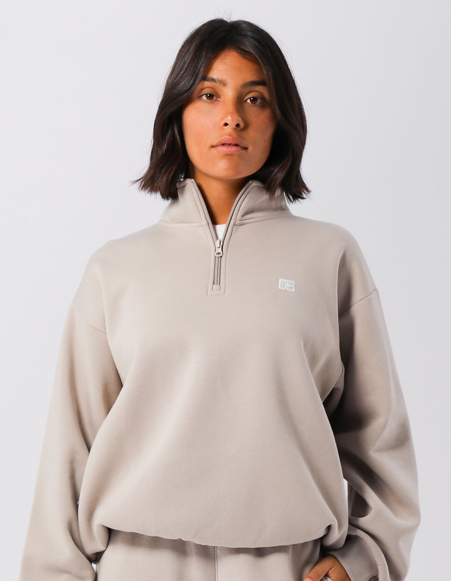 Russell Athletic Australia Womens R Logo 1/4 Zip - String True Since 1902