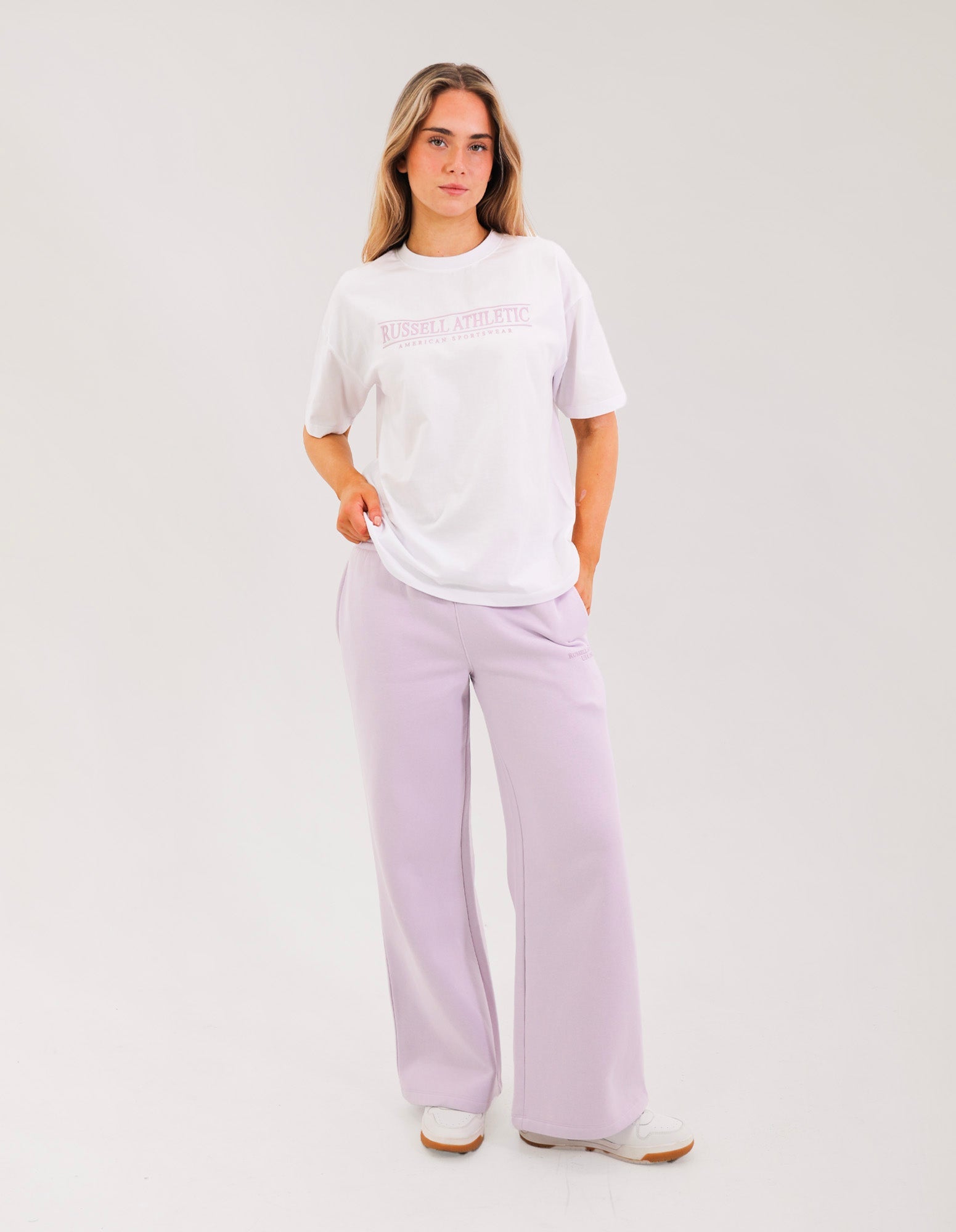 Russell Athletic Australia Colorado Oversize Womens  T-Shirt - White True Since 1902